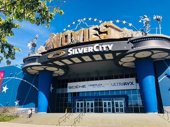 cineplex silvercity riverport