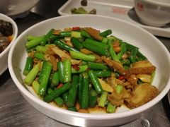 -龙巢盱眙龙虾·牛蛙·烧烤宵夜(八卦岭店)