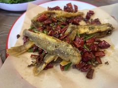 酥炸小黄鱼-金陵暴走小龙虾·迷踪蟹(凯德MALL店)