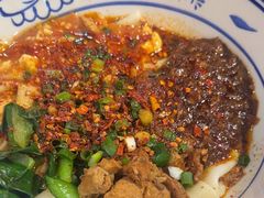 -陇上秦轩西安biangbiang面(朝龙汇店)