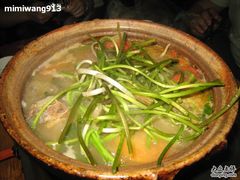 海菜花又叫水戏杨花-钰洁腊排骨火锅