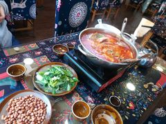 -苗湘食府(十年店)
