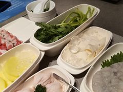 -海底捞火锅(新松江路店)