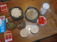 -重庆石磨豆花庄(乔庄店)