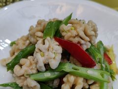 鲜桃仁龙角豆-砂锅居(西四店)