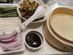 孜然雪花牛肉配卷饼-广东道至正餐厅(区庄店)