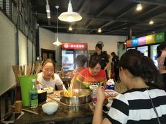 -大斌家串串火锅(德思勤店)