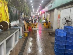 -蚝哥花姐湛江烤生蚝(美丽湾市场店)