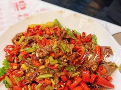 -堂瓦里·33年传统赣菜(第一街区店)