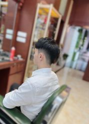 -尼特斯男士发型馆