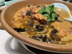 小鸡炖榛蘑-止观小馆·辽河口渔家菜(王府井店)