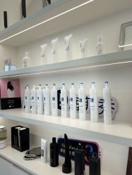 -JNK皮肤管理中心