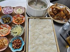 -渔顺生·顺德鱼生·粥底火锅·桑拿鸡(渔人码头店)