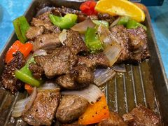-海派美食·家宴海鲜青岛菜·石锅鲽鱼头(东方城店)