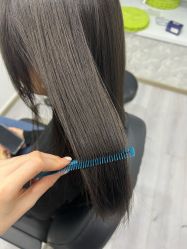 -LILI·HAIR SALON理理造型
