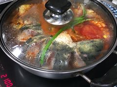 酸汤鱼-弘烨 贵州酸汤 鱼火锅(东财店)
