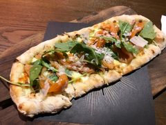 三文鱼披萨-黑角餐厅美式狂野Blackhorn(昌茂花园店)