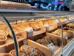 -红星前进面包牛奶公司(君太店)