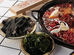 -瓜西西重庆火锅(花溪店)