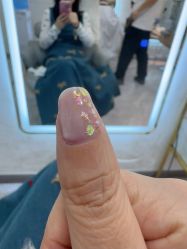 -爱美丽科技美肤中心