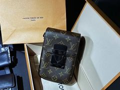 -LV路易威登(德基广场店)