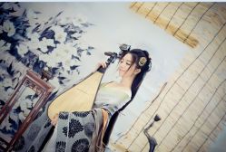 -九月鹰飞汉服摄影工作室