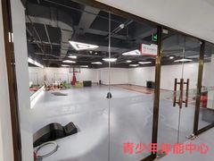 -英派斯健身旗舰店(海信国际中心馆)