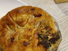 韭菜鸡蛋馅饼-老北京馅饼粥(西单店)