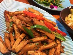 茴香杏鲍菇-赵小姐丨新中餐(曲江店)