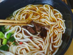 -三千粉牛肉米粉(来客茂店)