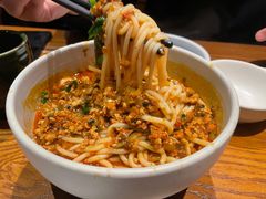 小锅米线-云海肴·汽锅鸡·云南菜(天山百盛优客店)