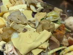 -万记麻辣烫国展总店