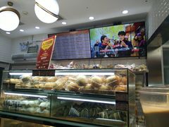 面包甜点陈列柜-白玉兰食品(甜云店)