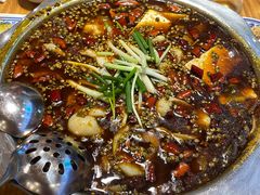 -乡土特色.冷锅鱼.牦牛肉汤锅