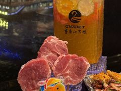 -小天鹅火锅·一线江景洪鼎旗舰店(洪崖洞店)