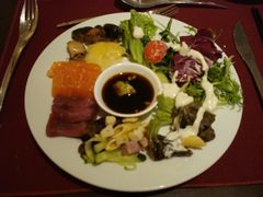 -咖啡苑自助餐厅·中国大饭店