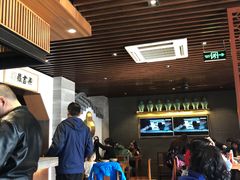 -亮亮面馆(经六路店)