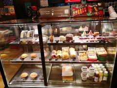 面包甜点陈列柜-星巴克(长春世纪鸿源店)