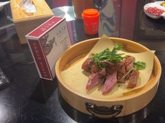 -川流不息·地道川菜·小龙虾(新松江路店)