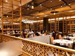 大堂-稻香酒家·34年老字号·港式粤菜(汉街店)