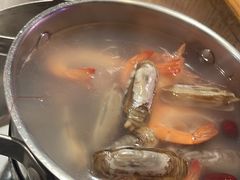 -领鲜活海鲜榴莲自助火锅(东门店)