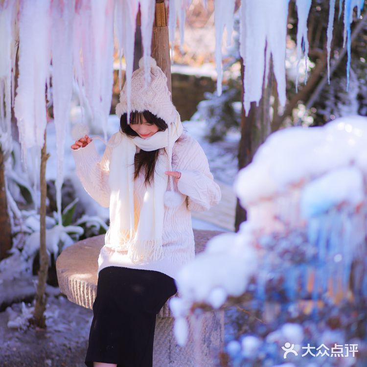 在无锡也能拍到冰天雪地啦～无锡探店黄杨居冰凌世界