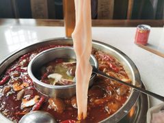 -九尺赵老四鲜鹅肠火锅