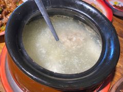 -老三样·美食研究中心(世贸路店)