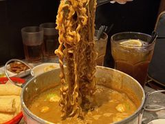 -禄婶鸡煲·打边炉