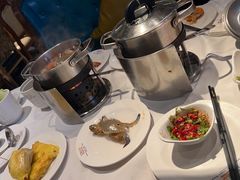 -领鲜活海鲜榴莲自助火锅(东门店)