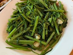 -拉威海鲜市场