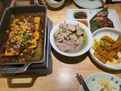 -全牛匠·乐山跷脚牛肉(新中关店)