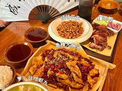 -先启半步颠·川菜小炒