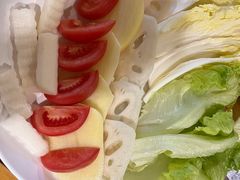 -二荆条·蜀鲜汇城市森林火锅